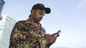 FTX customers who lost a fortune on the bankrupt exchange are doubling down on crypto