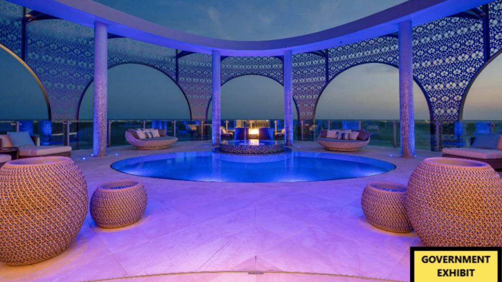 Former FTX engineer describes panicky rooftop meeting where he learned how bad things were