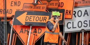U.S. construction spending rises for the eighth straight month in August