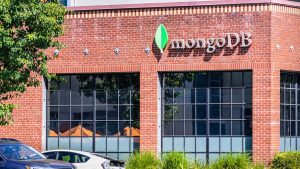 MongoDB: Maintaining Momentum (NASDAQ:MDB) | Seeking Alpha