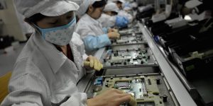 Apple Supplier Foxconn Hit by Probe. Why the iPhone Maker Is in China’s Sights.