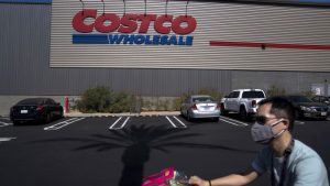 Costco’s CEO steps down