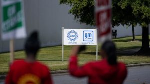 UAW strike cost GM $200 million in its first two weeks