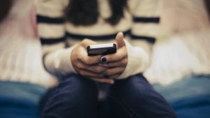 NY officials announce legislation aimed at protecting kids on social media