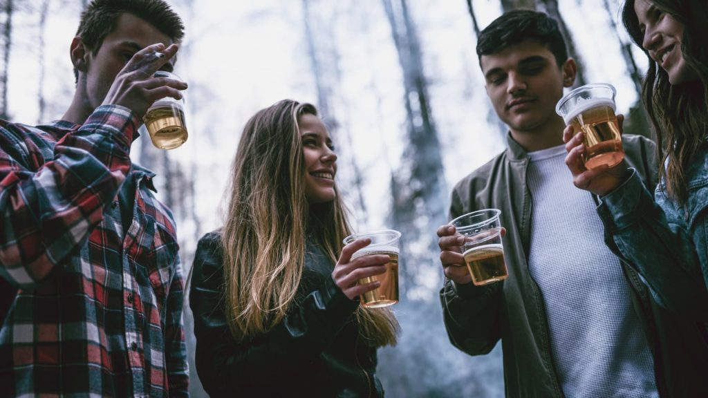 How to cut back on alcohol in a way that works, from a bartender of 22 years who no longer drinks