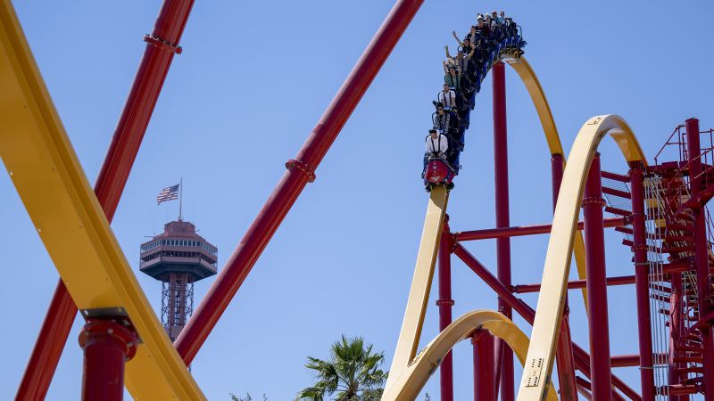 Six Flags and Cedar Fair are merging
