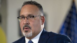 Education Department will use ‘secret shoppers’ to detect student loan servicer errors