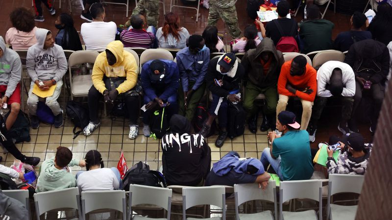 Mayors meet with senior White House officials over migrant influx Thursday