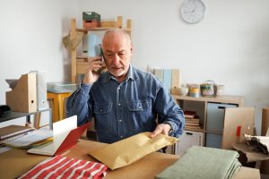 How Retirees (And Teens) Can Find Their First Side Hustle Customers