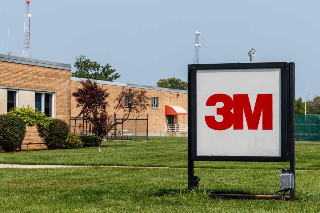 3M: A High Valuation, But The Chart Points To A Potentially Explosive Gain (NYSE:MMM)